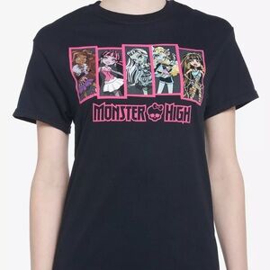 NWT Hot Topic Monster High Illustrated Panels Boyfriend Fit T-Shirt Size Large